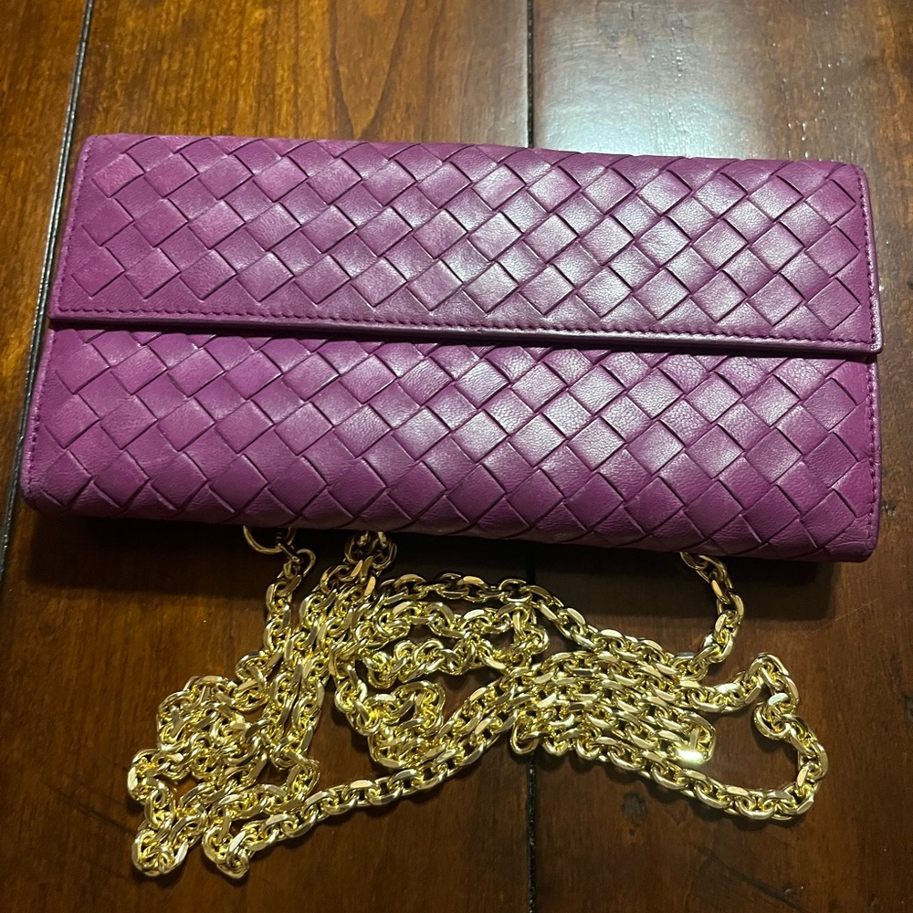 Bottega Veneta Intrecciato purple wallet